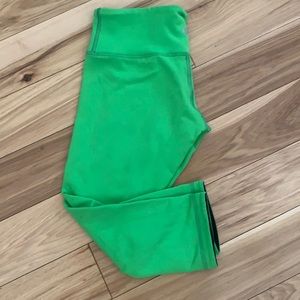 Reversible lime green abs black Capri legging
